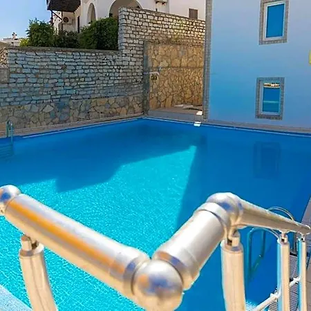 酒店 Hola Bodrum 居姆贝特